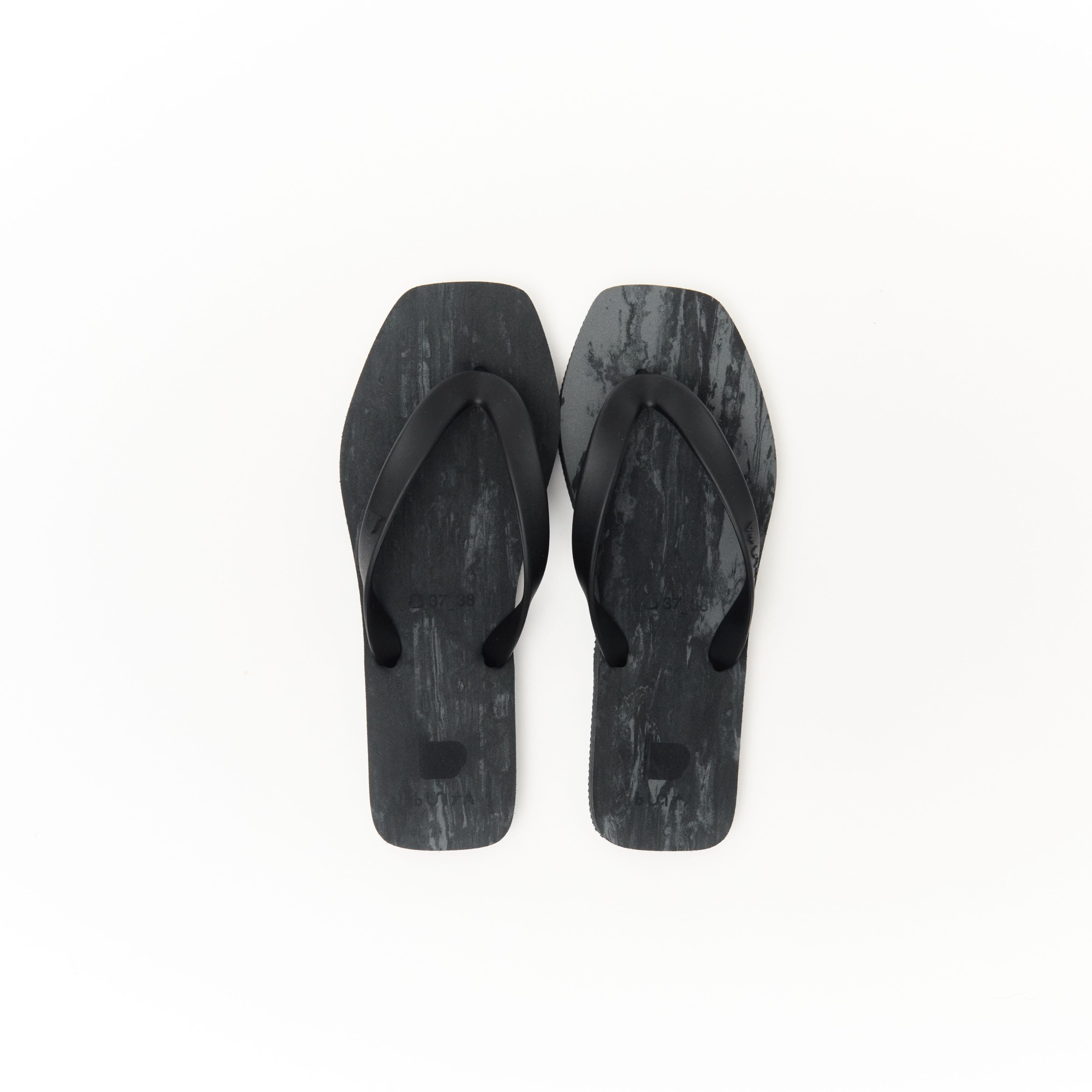 buntA b-zouri_v2 wmns carbon