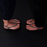 buntA  waraji  sandal  night