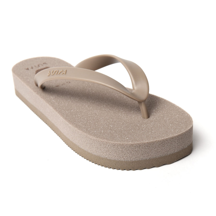 buntA b-sandal smooth  beige